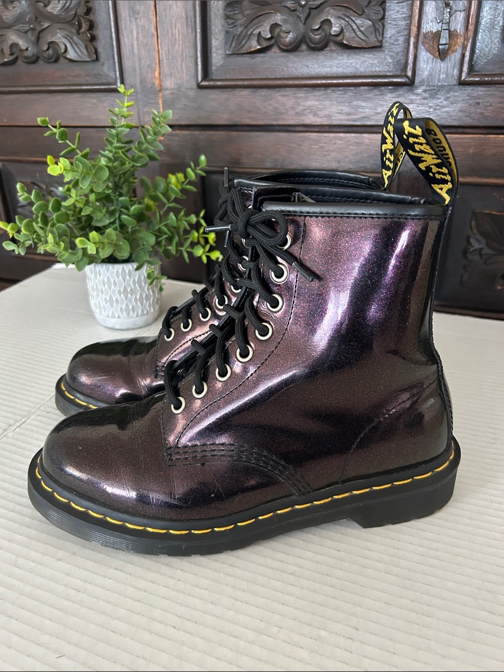 Dr. Martens 1460 Burgundy Patent
Leather Boots EUC - Picture 5 of 17